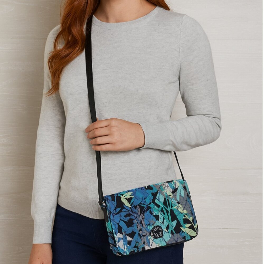 Vera Bradley Camoflora Small Crossbody Purse